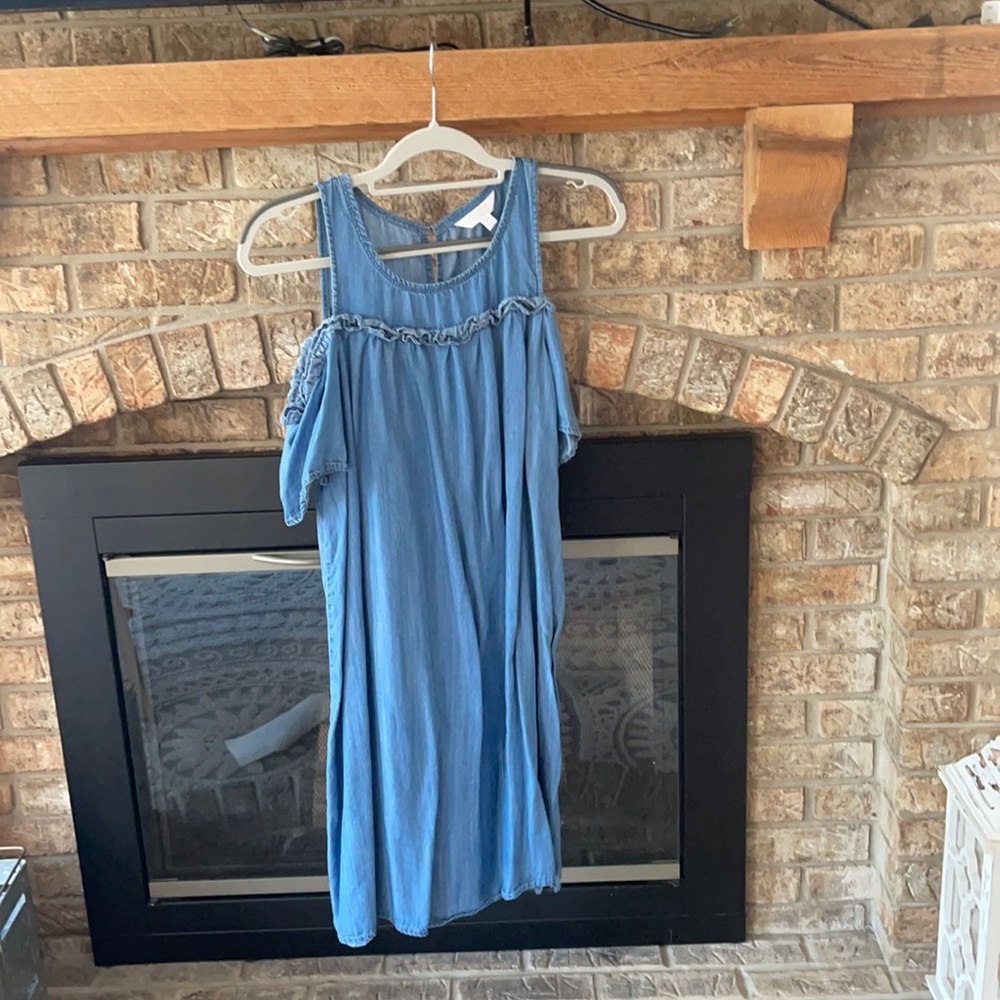 Cute off the shoulders dress